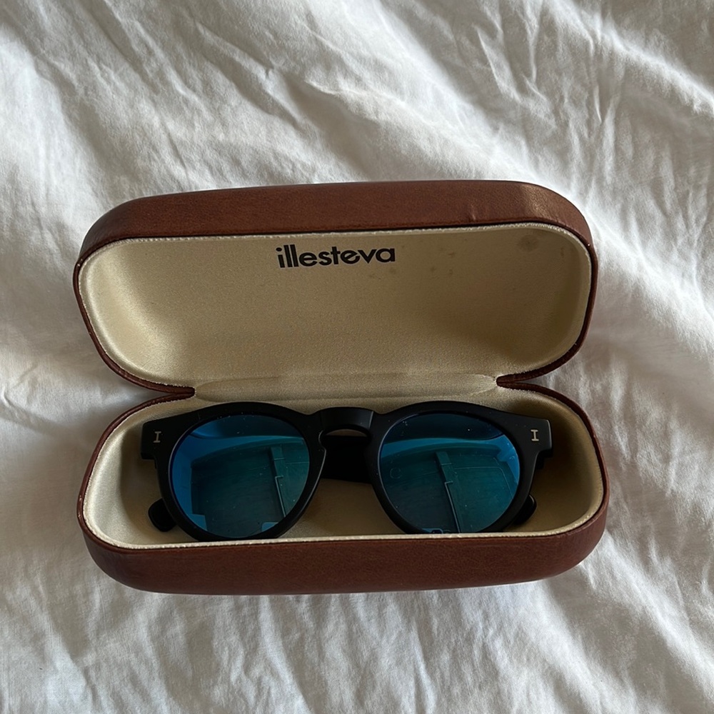 Illesteva sunglasses